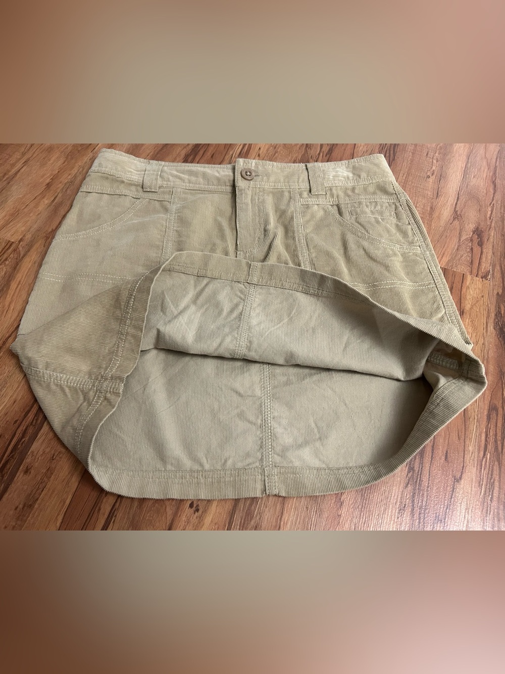 Columbia Corduroy Tan Hiking Skirt Womens Size 10 - Picture 5 of 8